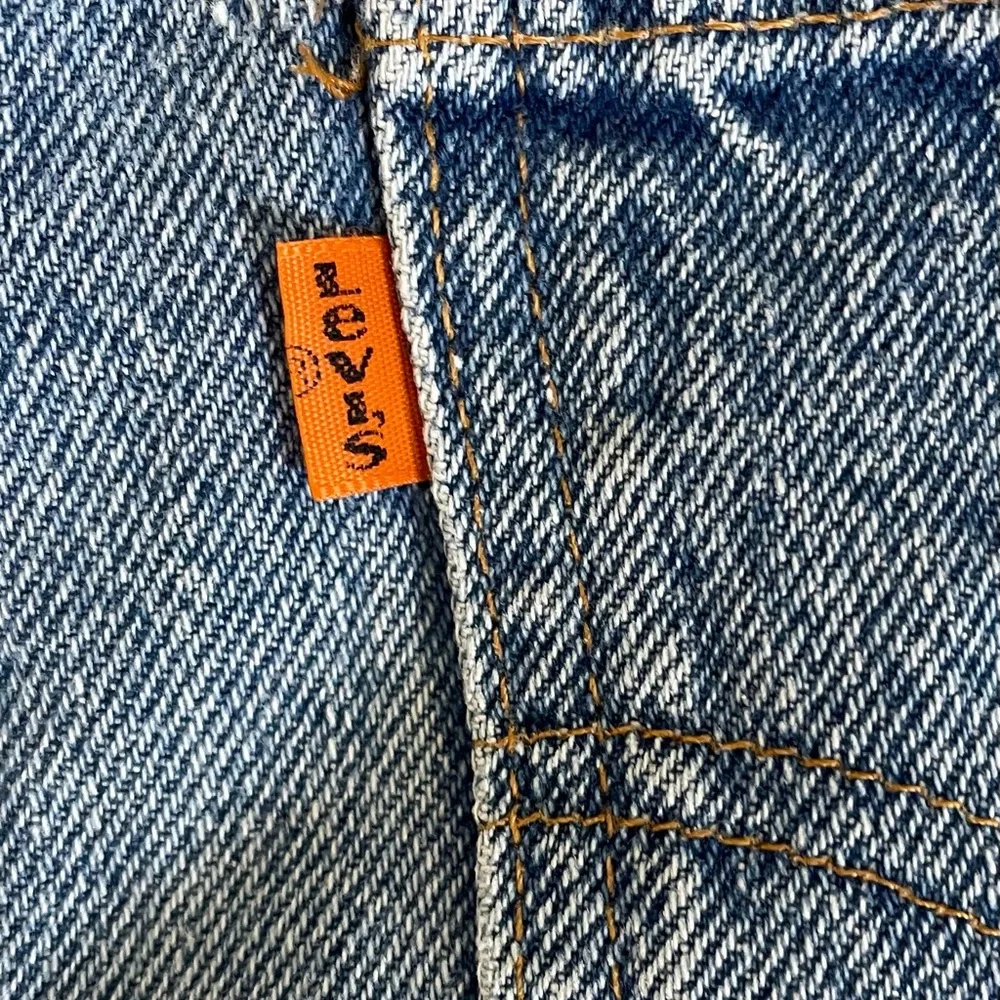 Vintage Levi’s orange tag denim jeans size 9 (waist 25) medium wash EUC - Picture 9 of 11